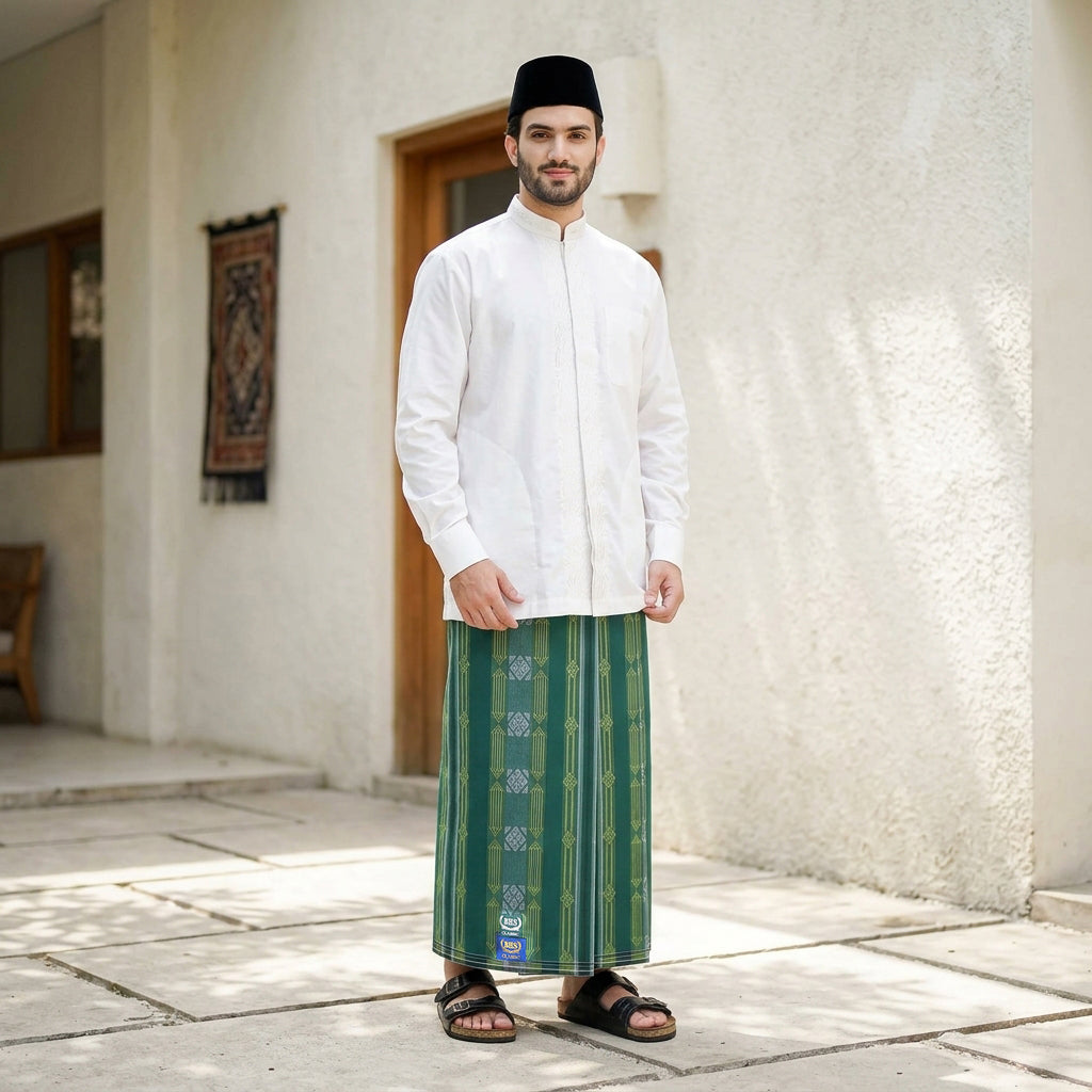 Sarung BHS Classic Gold Motif C44 DKB Hijau Tua 01