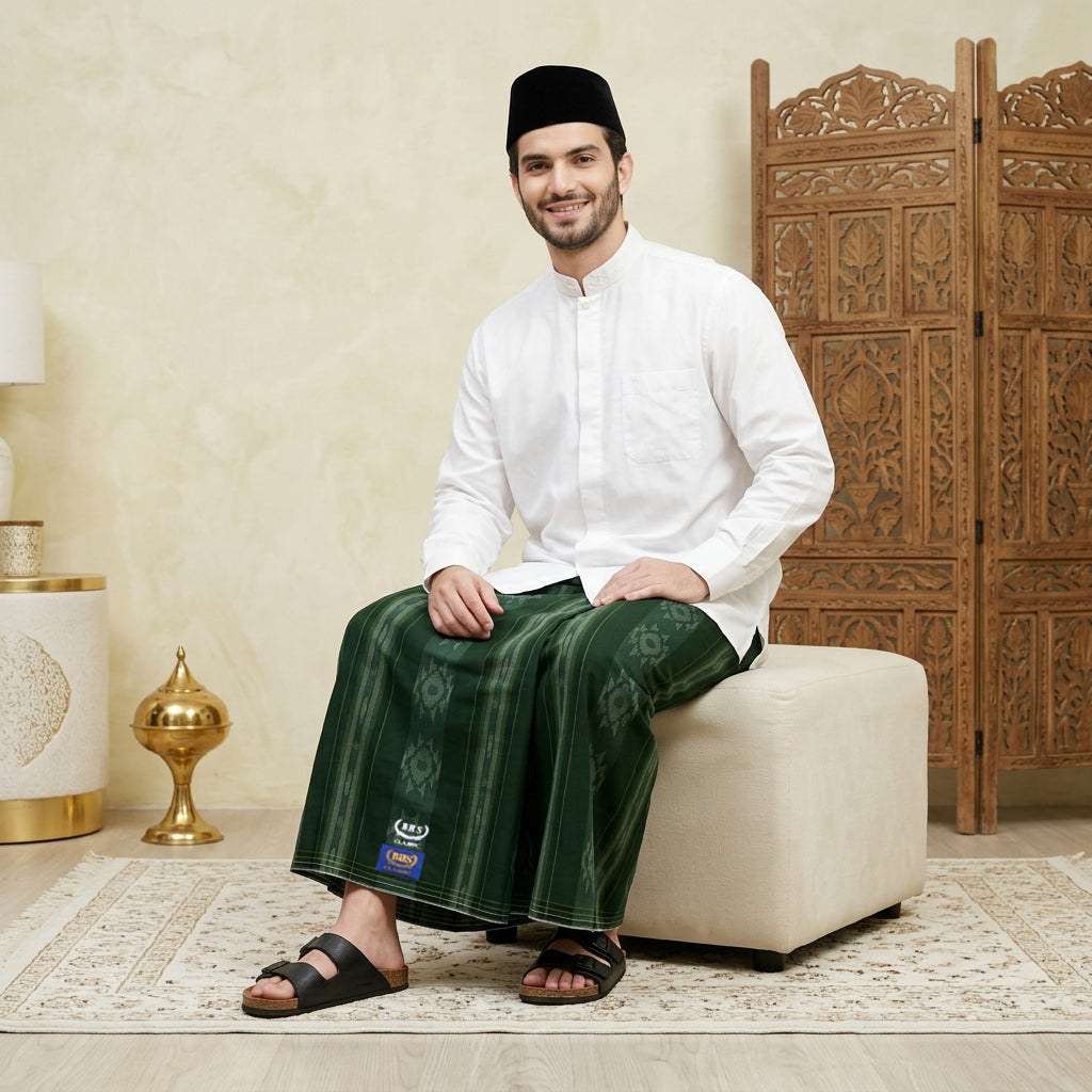 Sarung BHS Classic Gold Motif C44 DKA SJ Hijau 02