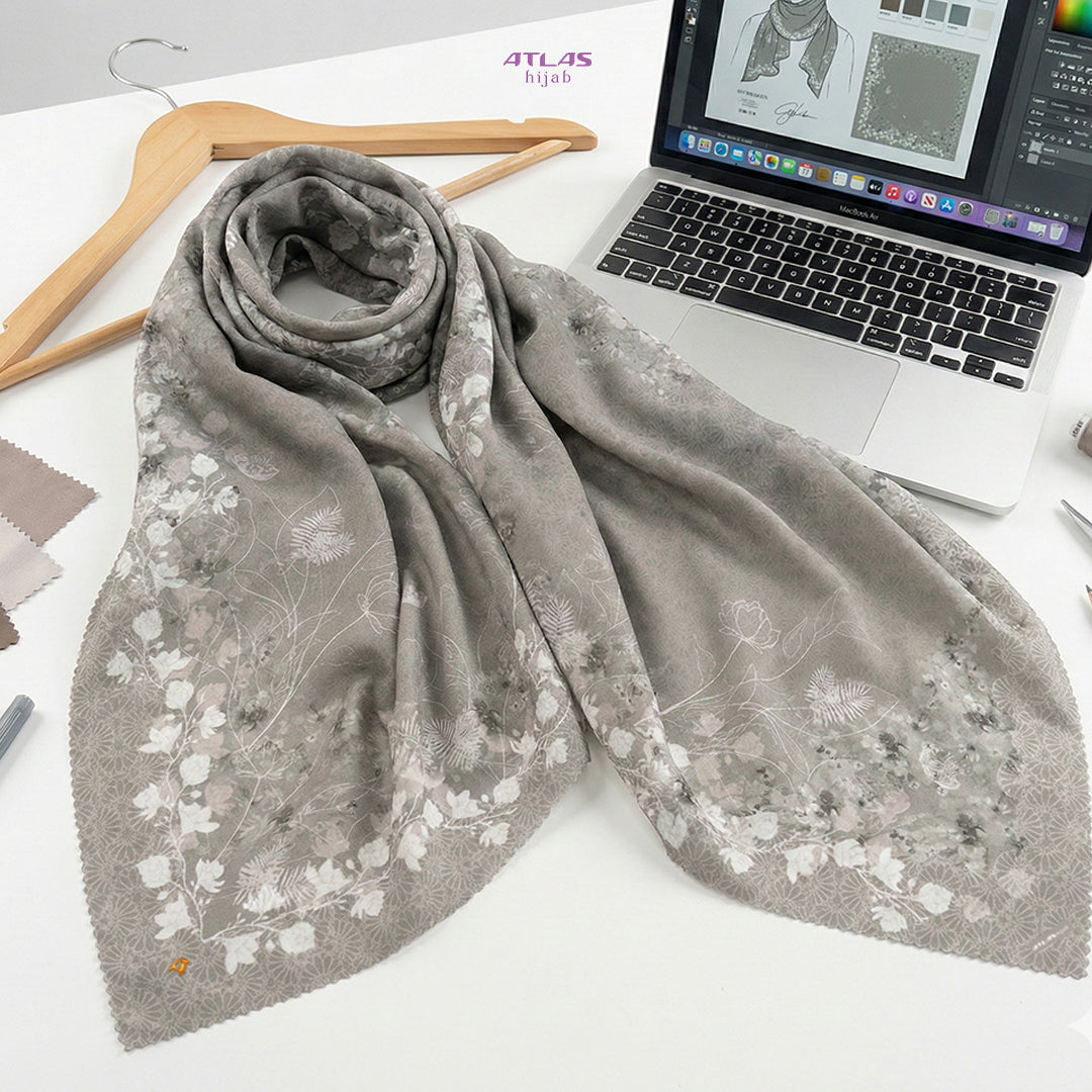 Atlas Hijab Noor Vitae Series Motif Laborra Kerudung Segi Empat