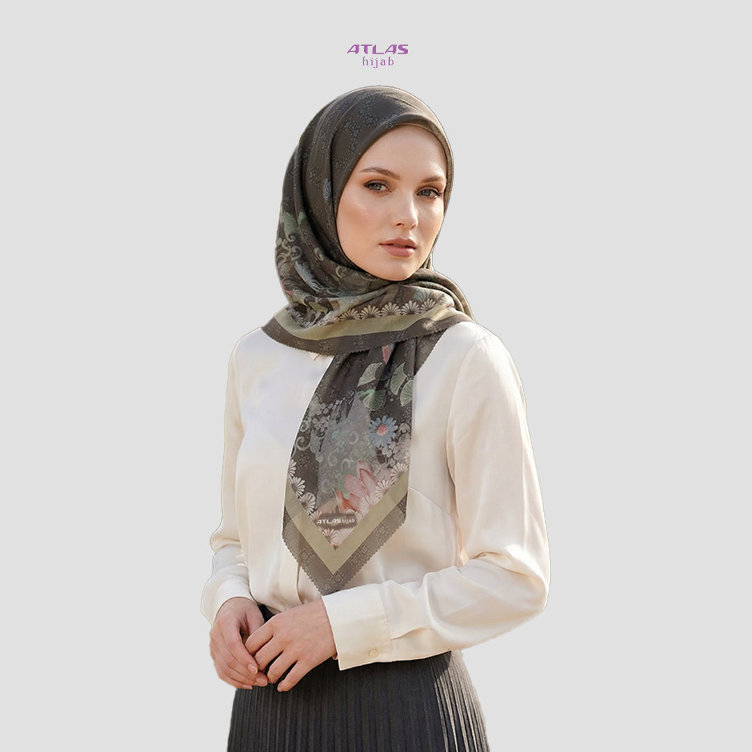 Atlas Hijab Noor Vitae Series Motif Valor Kerudung Segi Empat