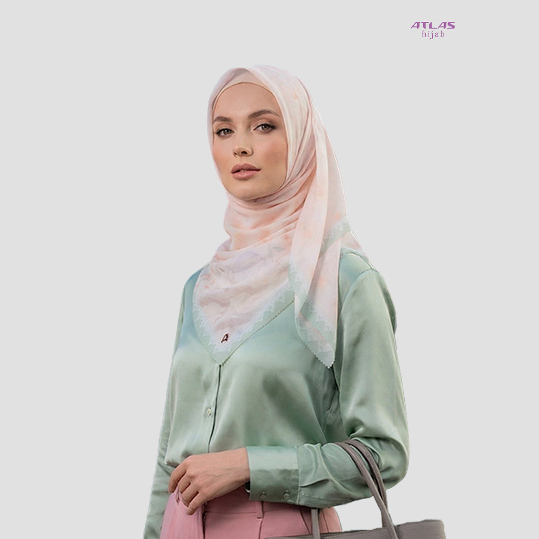 Atlas Hijab Noor Vitae Series Motif Marwah Kerudung Segi Empat