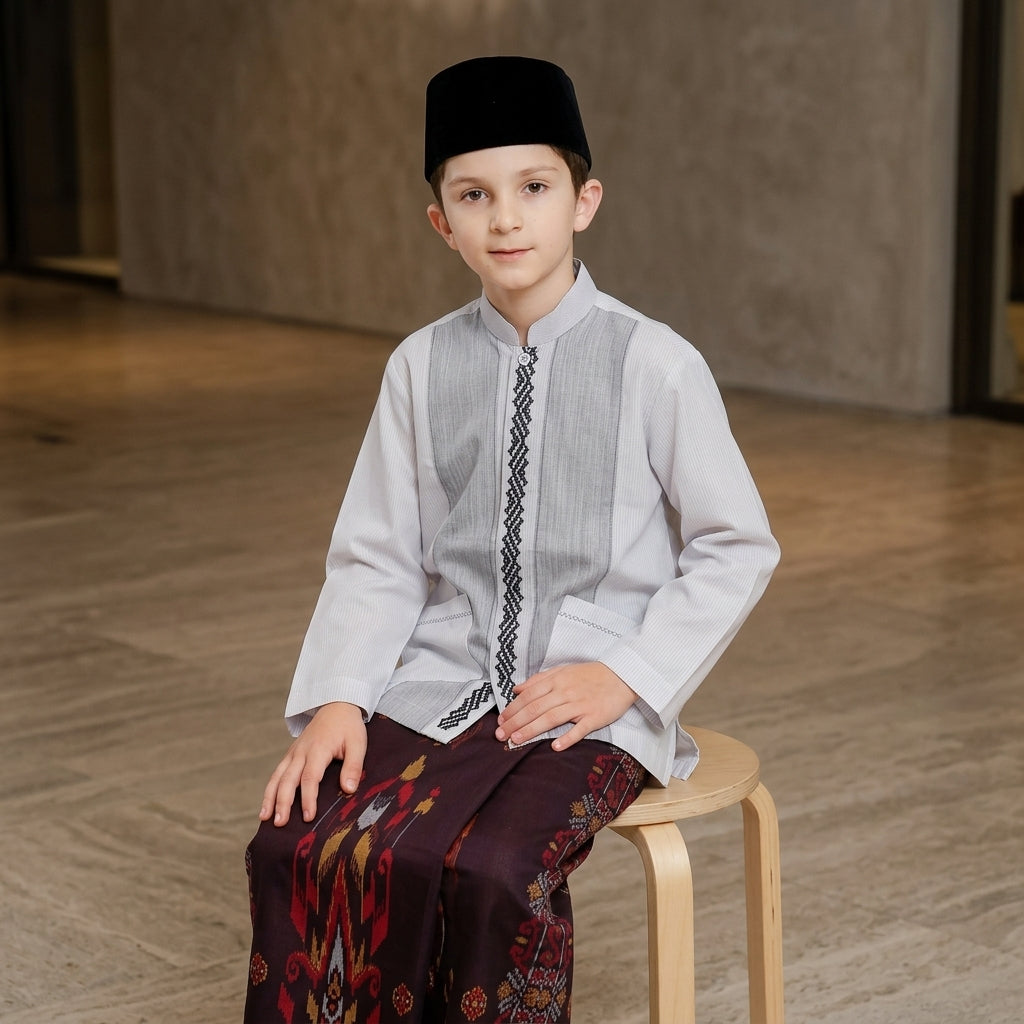 Sarung ATLAS Junior 435 A3-SSL Merah Hati