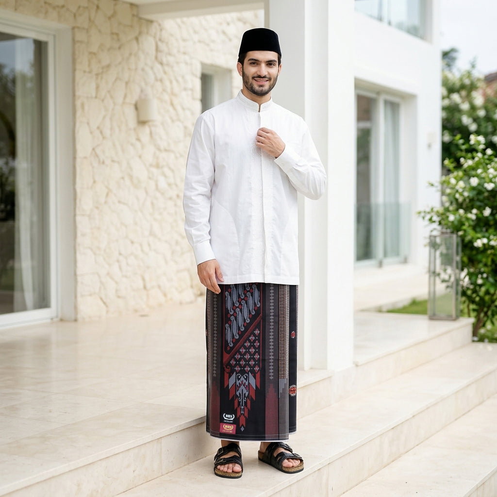 Sarung BHS Excellent Gold Motif E54 SKA SJ Hitam Merah