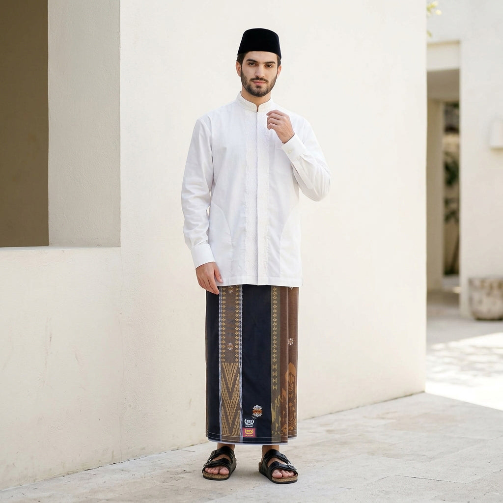 Sarung BHS Excellent Gold Motif E52 SMF Tumpal Jacquard SJ Hitam Coklat