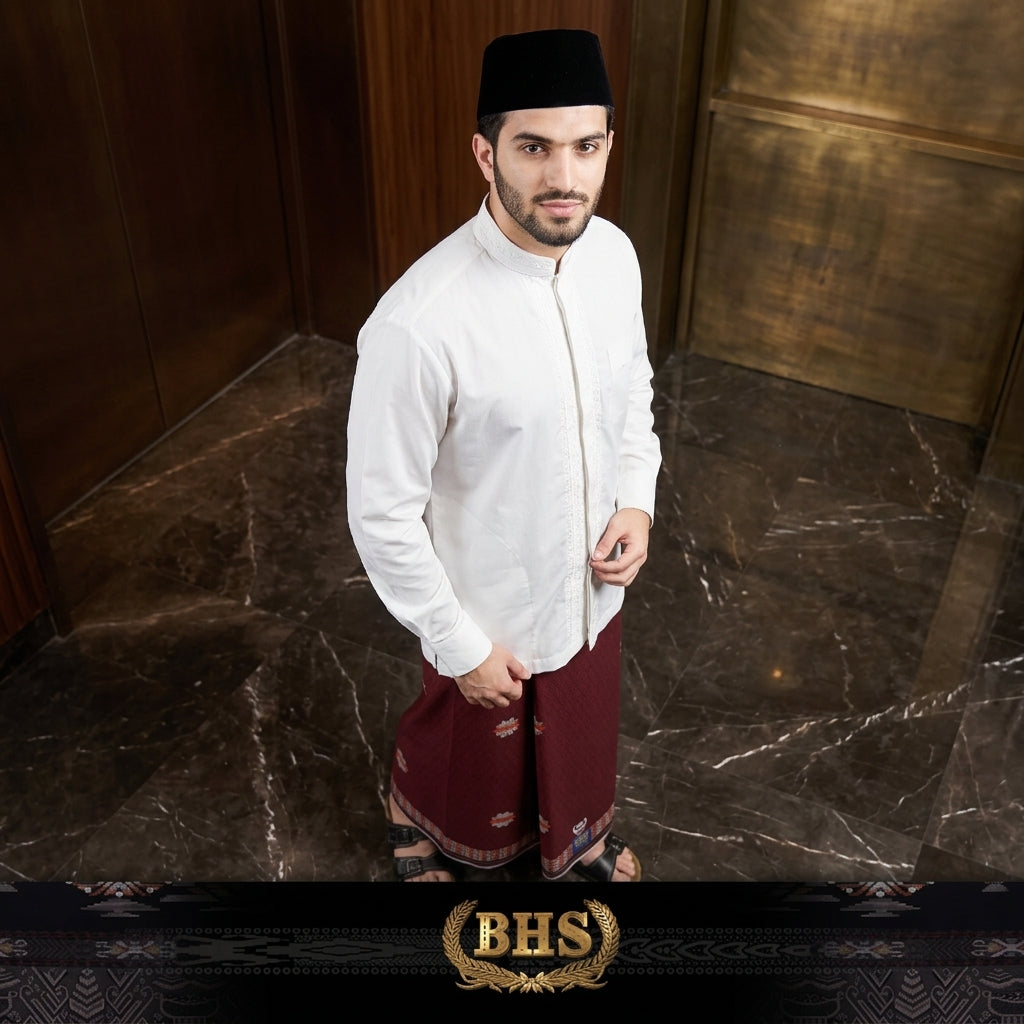 Sarung BHS Classic Gold Motif C45 SSJ SJ Merah